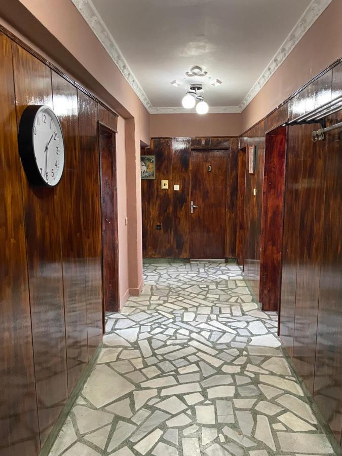 Vilhelmov'S Apartament Луковит Экстерьер фото